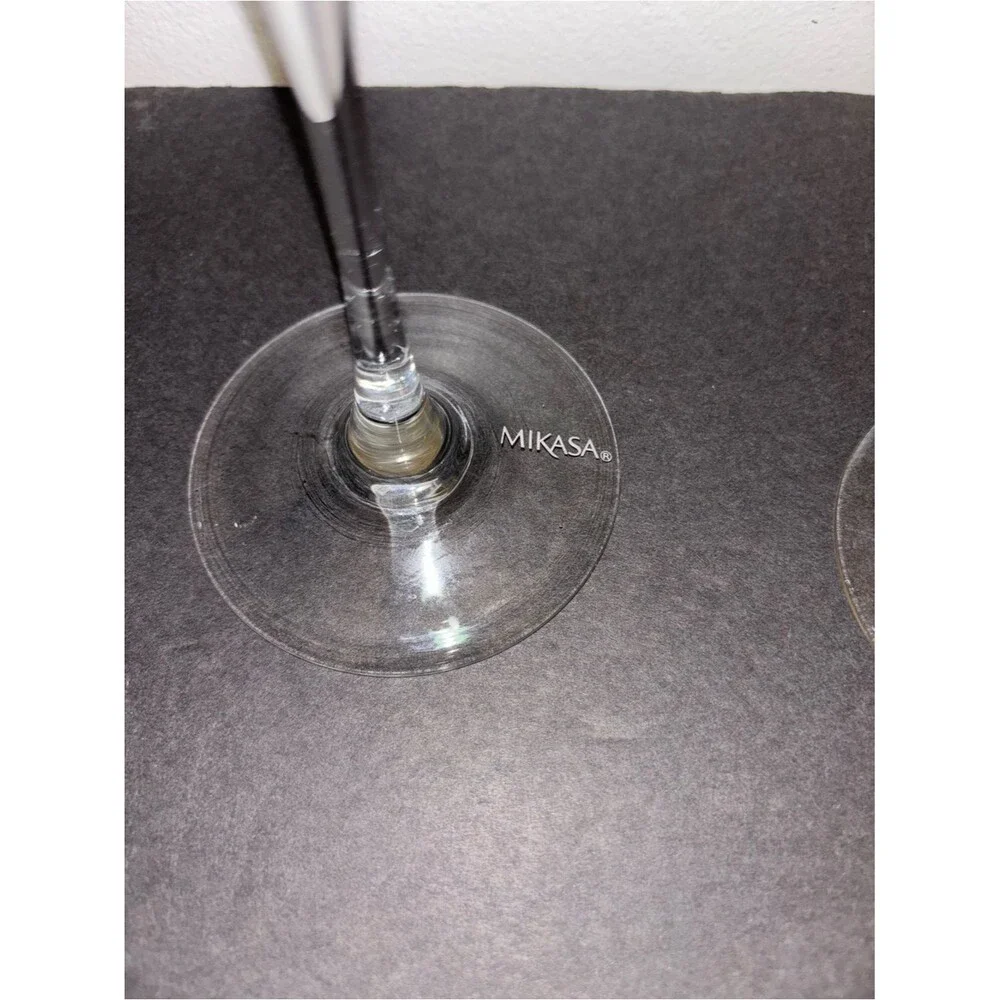 Mikasa Wine Glasses Set of 4